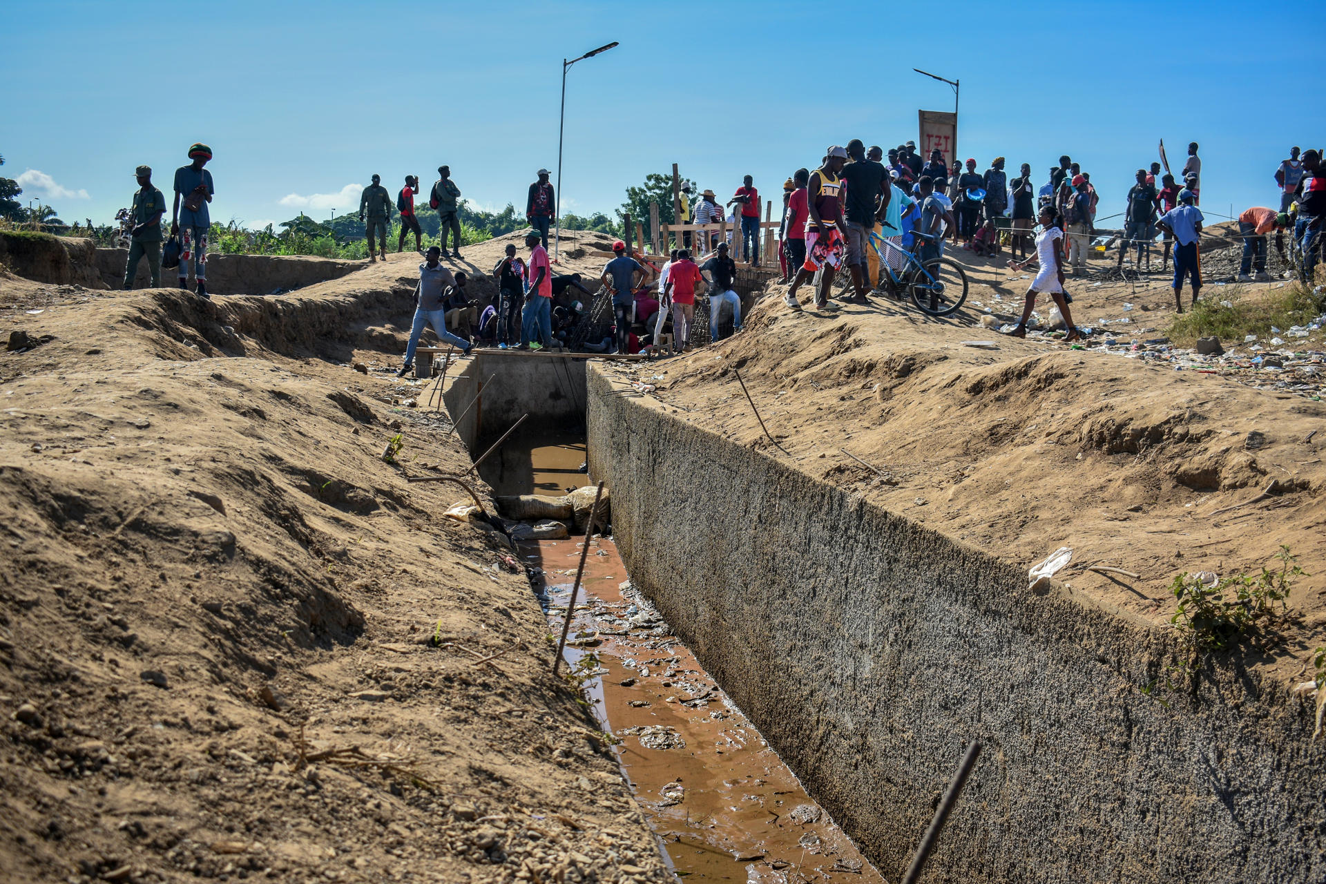 La Chambre des commerçants et entrepreneurs d'Haïti appelle à l'aboutissement des travaux de la rivière Massacre